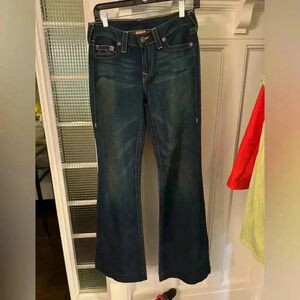 True religion women’s medium rise flare jeans. Medium wash size 28